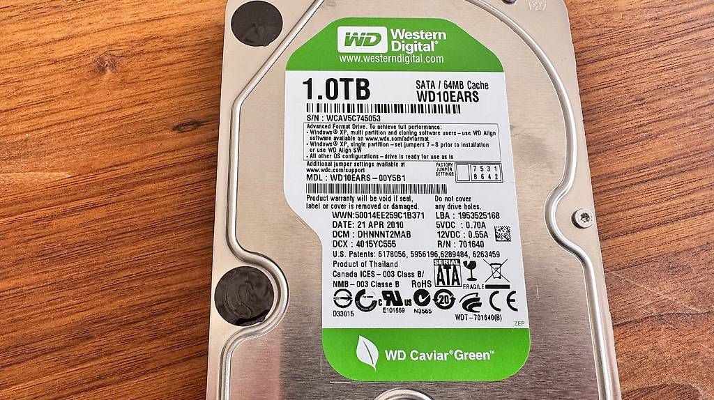 Dischi rigidi: Western Digital 1.0 TB Festplatte SATA mit 64MB Cache – Usato da Inwil venduto da 4mation 1