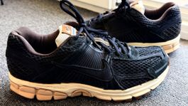 Nike Zoom Vomero 5 Black Sesame homme taille 44