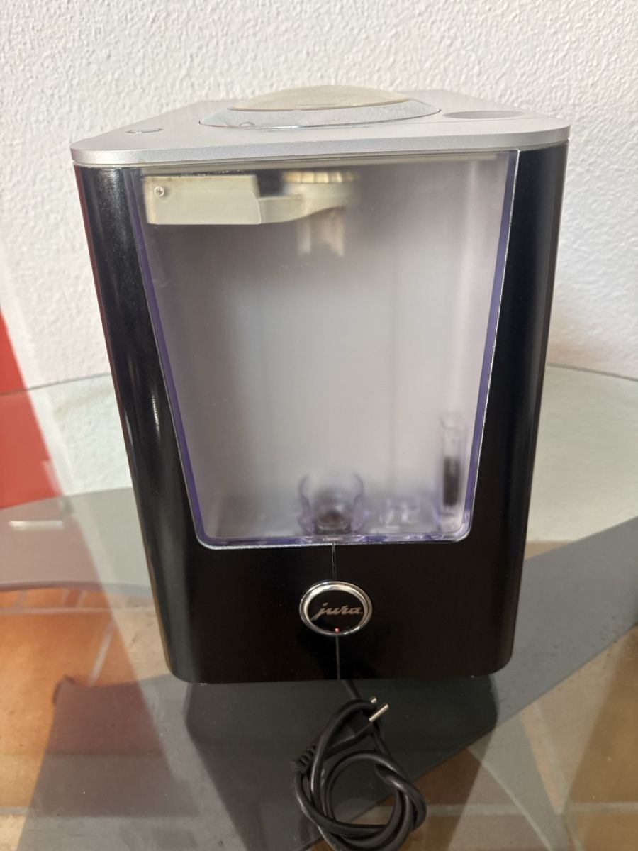 Jura Kaffeemaschinen & Espressomaschinen: Jura ENA 5 – Gebraucht aus Soyhières von Jura22 4
