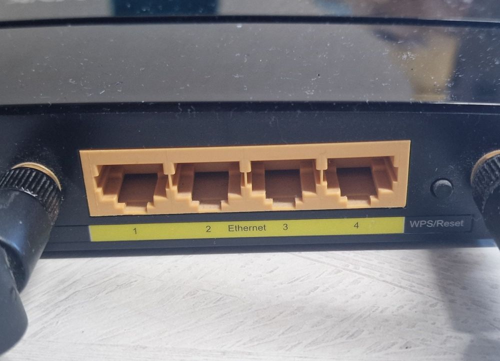 TP-Link WLAN Router N750 (Gebraucht) in Uerkheim für CHF 5.9 – mit ...