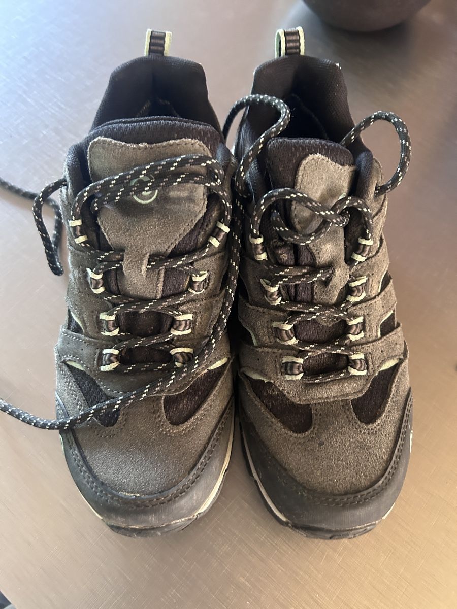 Sherpa Chaussures filles: Wanderschuhe Sherpa Grösse 36 – D'occasion à Seewil par zorro72 3