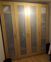 TV Møbel , Kleiderschrank und Bett mit Rost, alles für 35.-