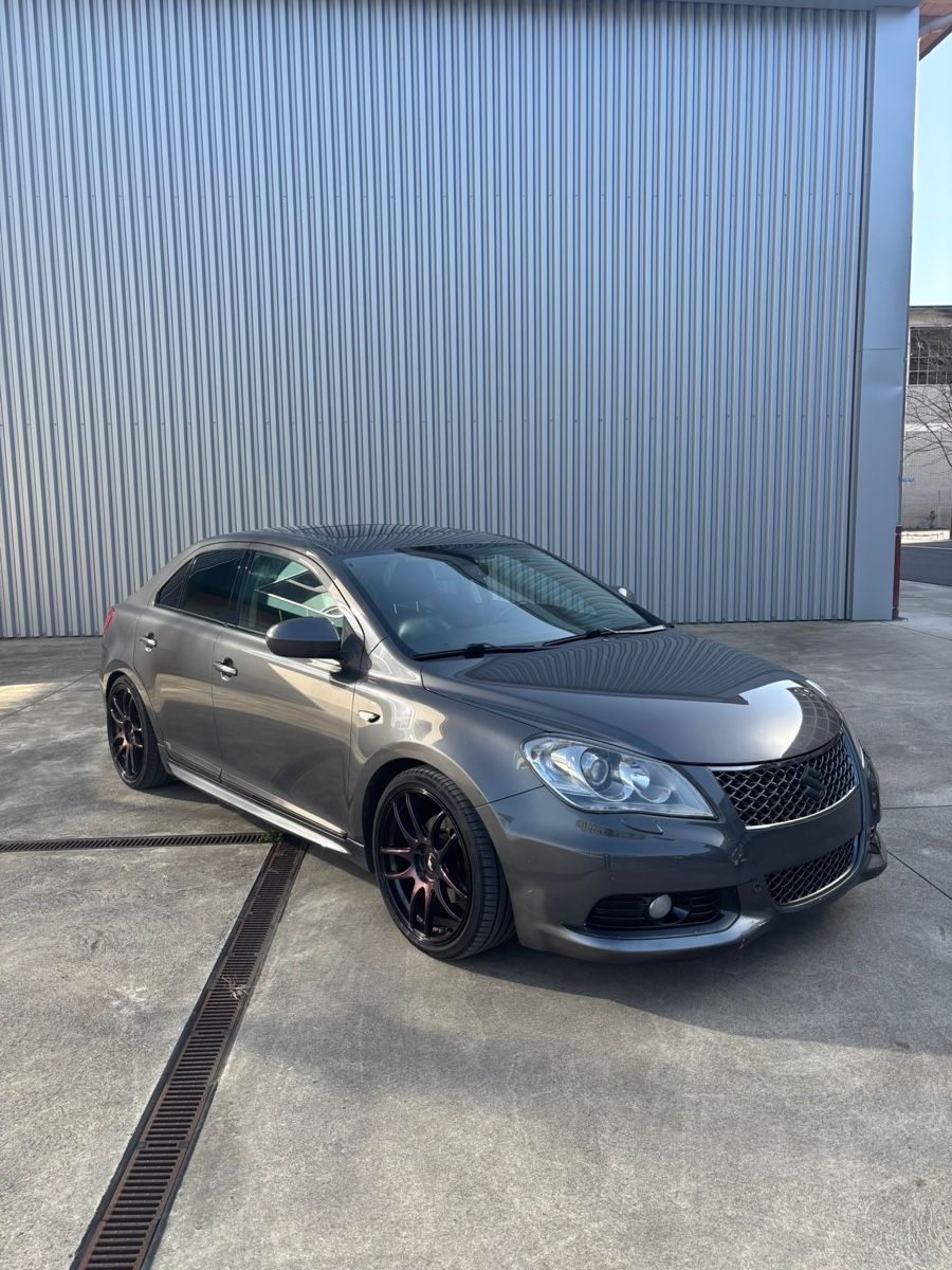 Suzuki Automobili: Suzuki Kizashi 2.4 Sport – Usato da Steinach venduto da dd.grg