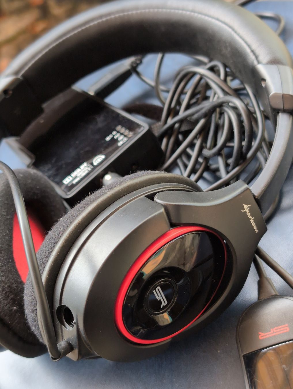 Sharkoon Cuffie: Sharkoon X-Tatic SR Gaming Headset mit Dolby Decoder – Usato da Breitenbach venduto da Dribbel 3