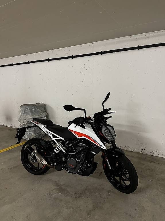 Strada: KTM 390 Duke – Usato da Wohlen AG venduto da fra_55ds
