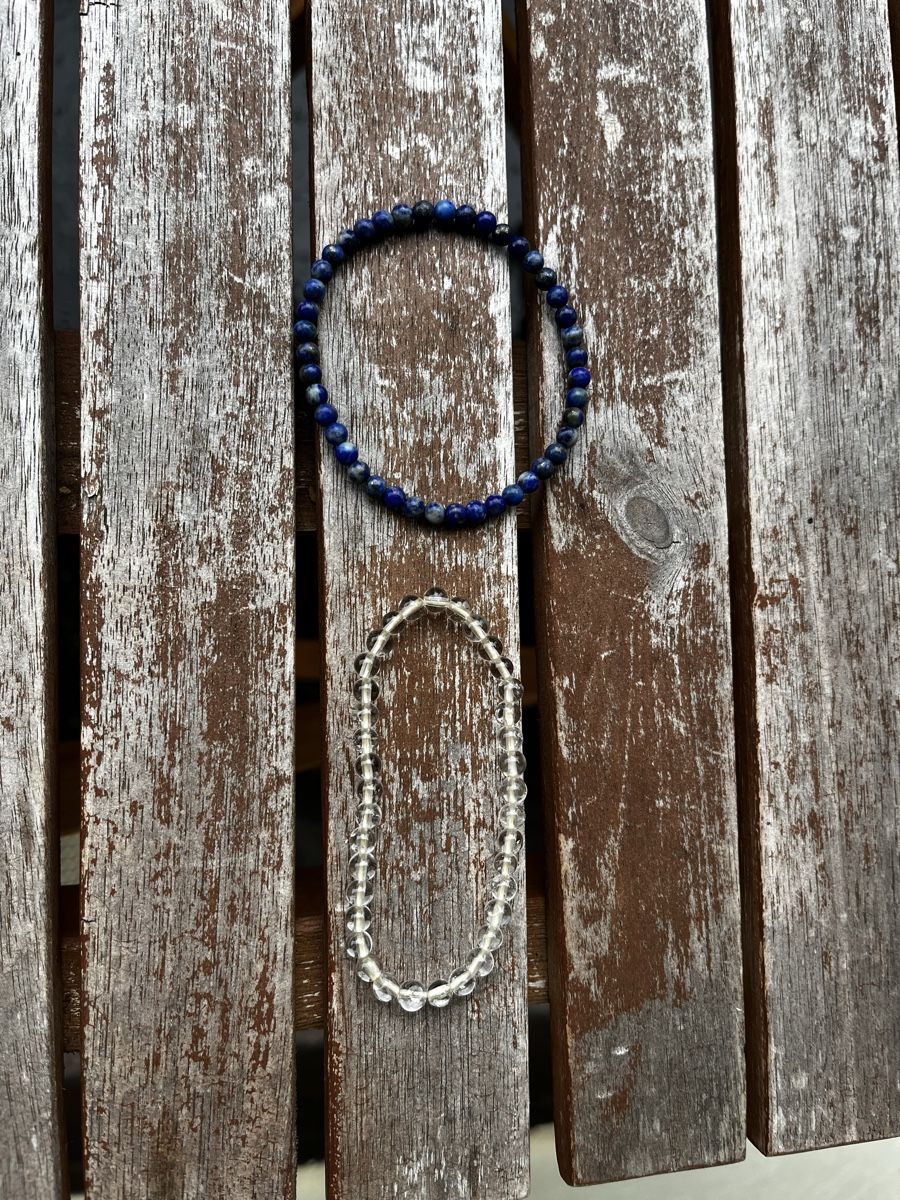 Armbänder & -reifen: Deux bracelets : quartz + lapis lazuli – Gebraucht aus Bern von ire_2lpy