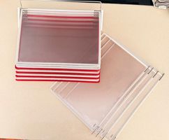 Kunststoffmappen mit Wandhalterung