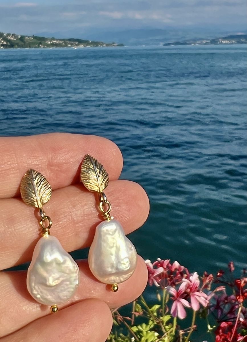 Boucles d'oreille: Chic Keshi Pearl Gold Plated Earrings – Neuf avec emballage d'origine à Rüschlikon par ThereseJewelryDesign