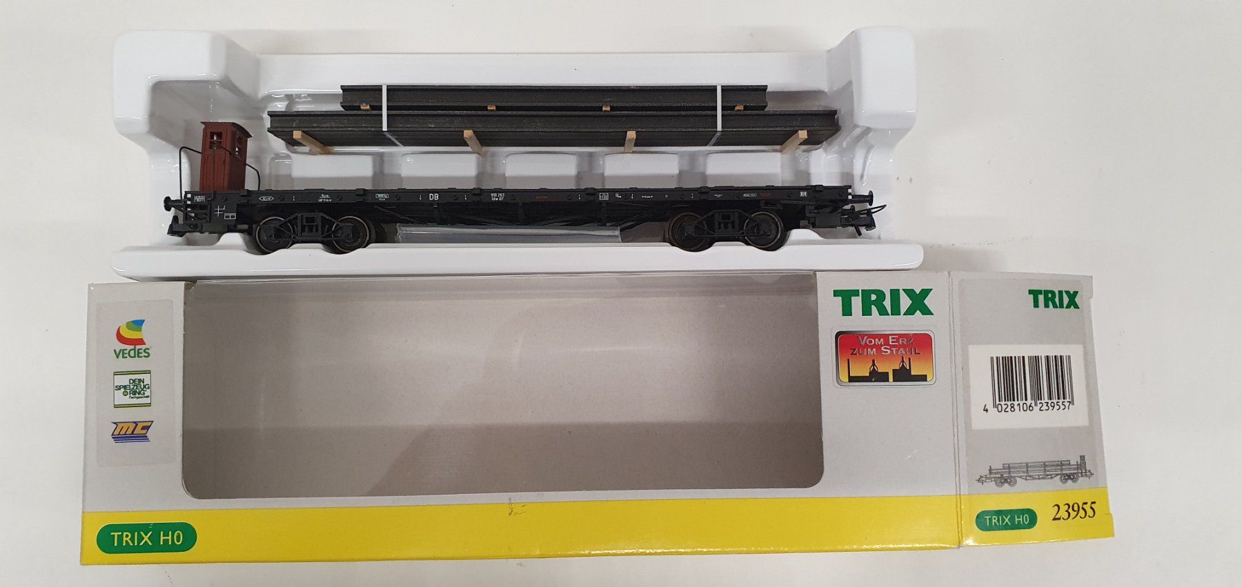 Trix Modelleisenbahnen: Trix 23955  DB SSw07 Flachwagen mit Bremserhaus – Neu und originalverpackt aus Würenlos von jub_nd5j