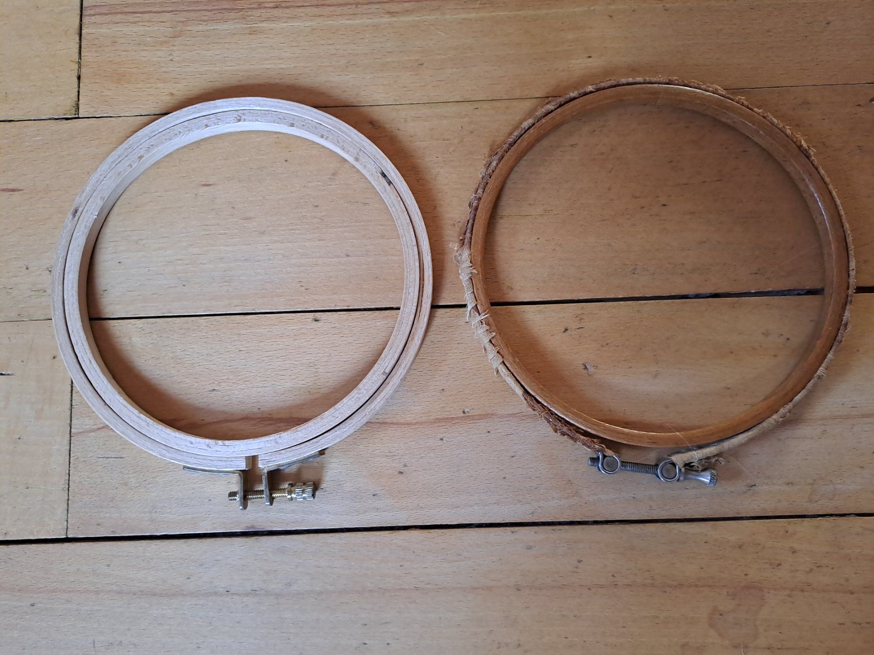 Cercles à broder: Stickrahmen 4 Stk. gebraucht – D'occasion à Wängi par Raettli10