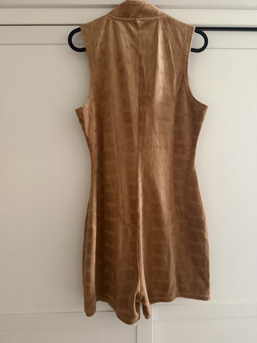 Tute: Skims Jumpsuit L – Usato da dietikon venduto da nrizzo26 3