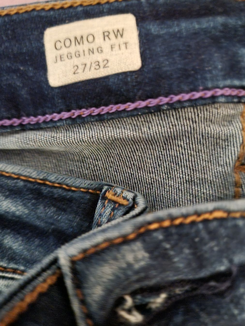 Tommy Hilfiger Lotti & Set di vestiti: Tommy Hilfiger / ZARA – Usato da Zürich venduto da Ralaualiyas 2