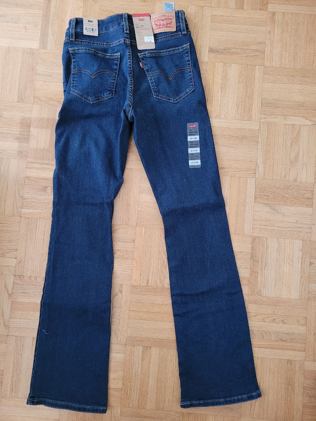 Levi's Jeans: Levi's high-rise bootcut - 27x32 – Nuovo e nell'imballaggio originale da Frick venduto da Spain_3 3