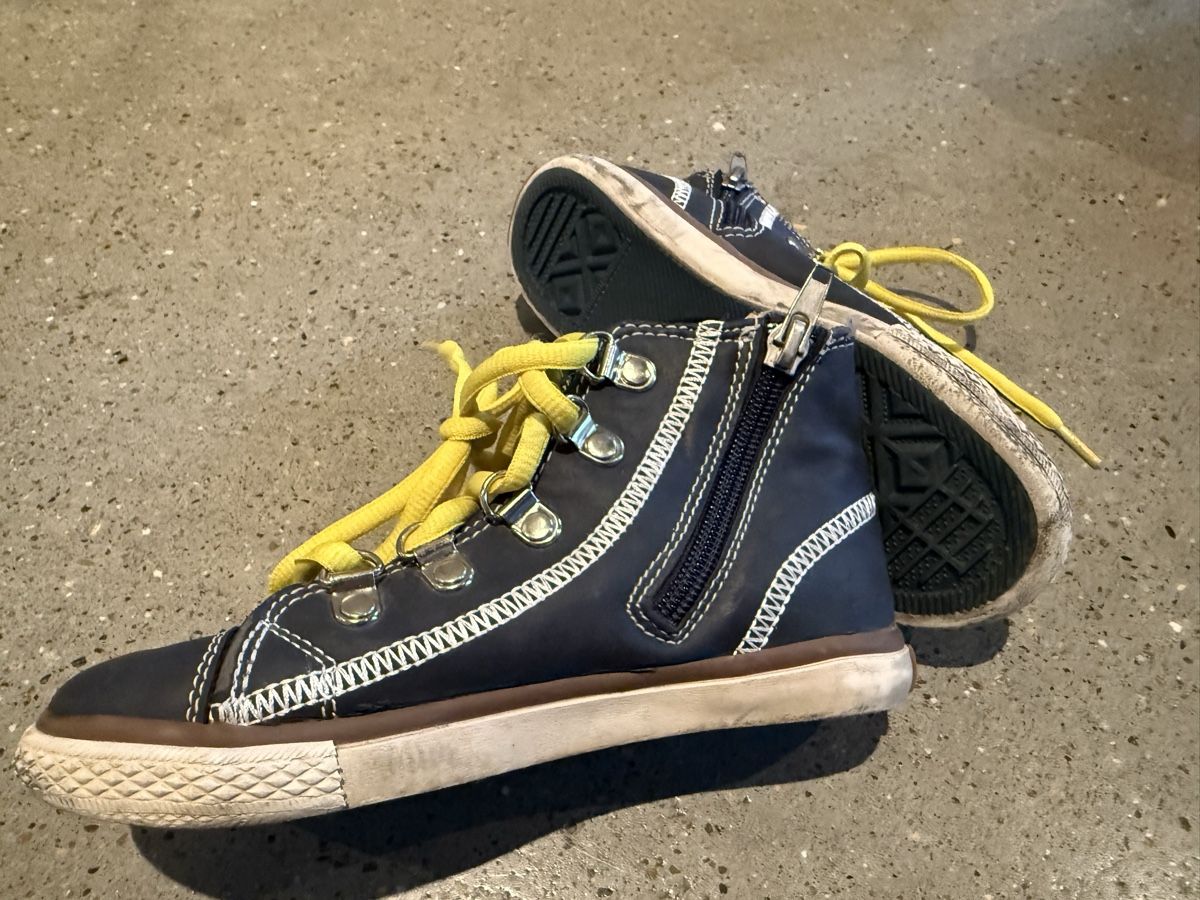 Primigi Scarpe per ragazzi: Primigi Schuhe, Grösse 30 – Usato da Hinteregg venduto da Jazz-C 1