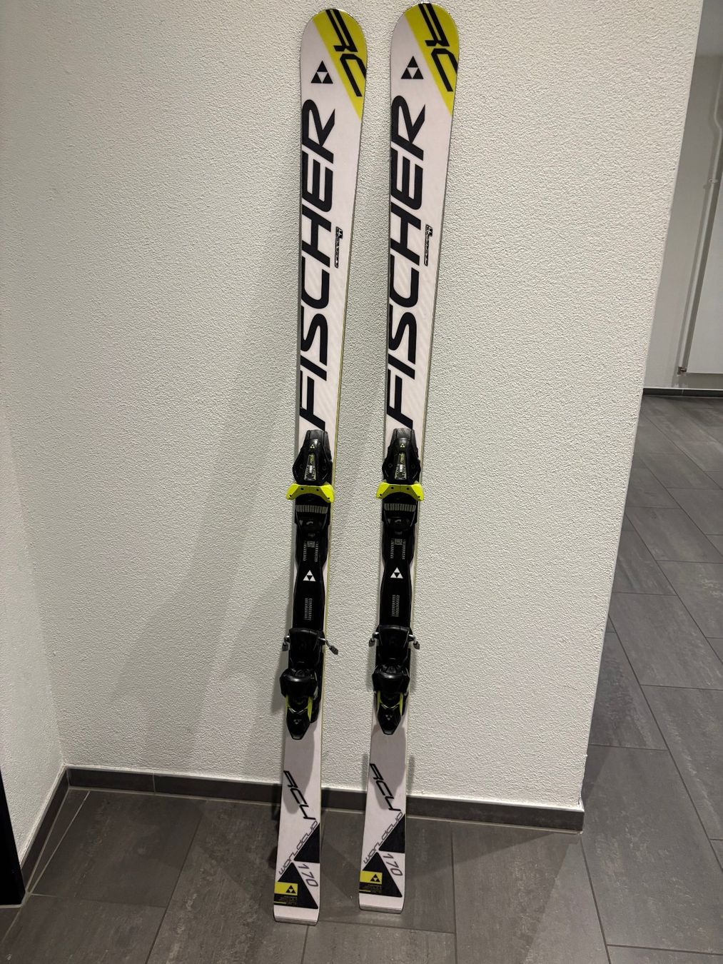 Fischer Sci: Fischer RC4 Worldcup Ski 170 cm – Usato da Hergiswil NW venduto da Leg_Sali70