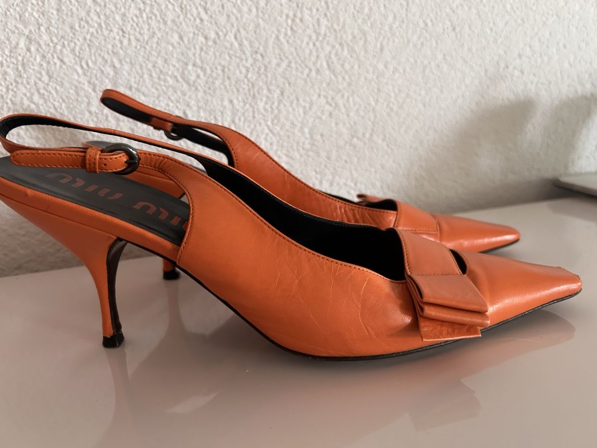 Miu Miu Chaussures femmes: Miu Miu Pumps 39 orange  – D'occasion à St. Gallen par jojan 2