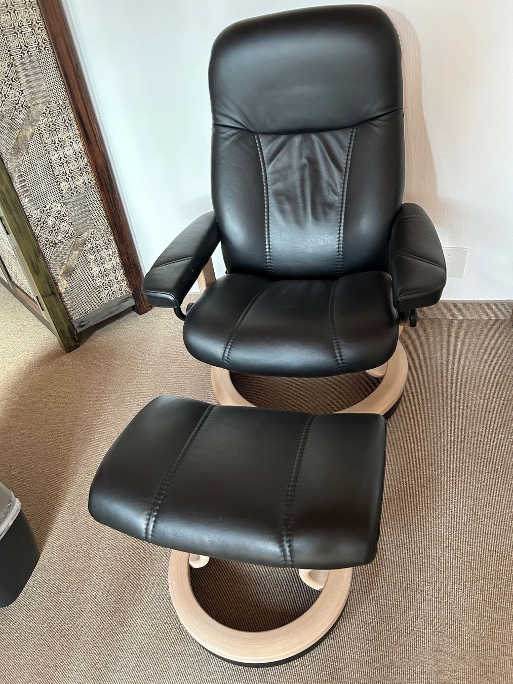 Stressless Poltrone: Original Stressless Sessel mit Fussteil – Usato da Lufingen venduto da climbingfan 1