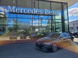 Mercedes Benz E220d Limousine 4Matic AMG Line | Nur 82'500Km