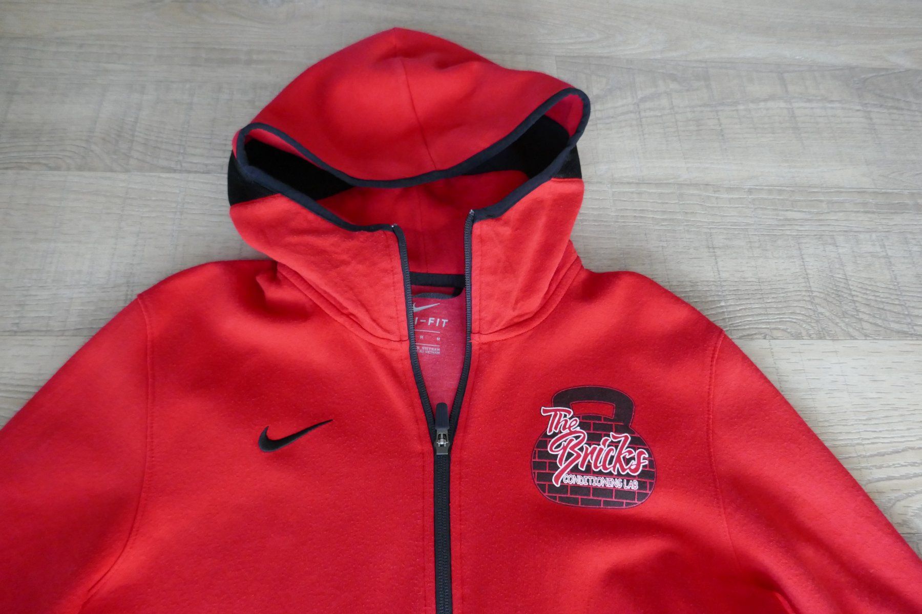 Nike Giacche: Nike Jacke / Sportjacke Gr. M, rot – Usato da Port venduto da uzuku 5