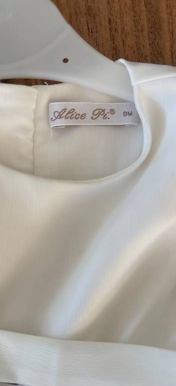 Vestiti & Gonne: Festliches Mädchenkleid – Usato da Uster venduto da car_ln89 1