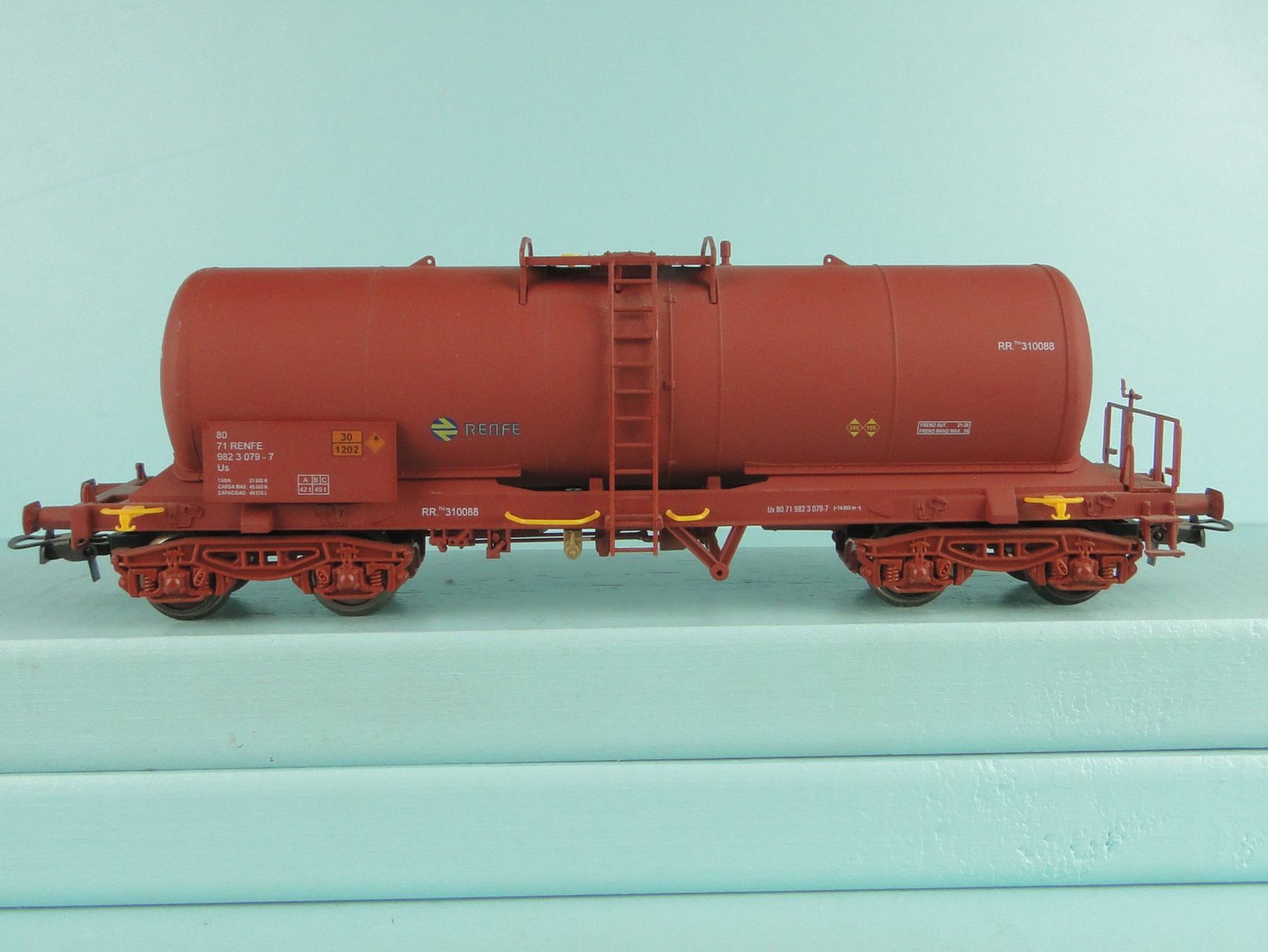 Modellini di ferrovie: Electrotren 5852K RENFE Vagon Cisterna – Usato da Bülach venduto da cann11 5