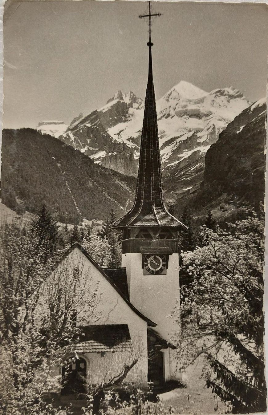 Ansichtskarten: KANDERSTEG  -  Kirche mit Blümlisalp – Gebraucht aus Delémont von Domdom1