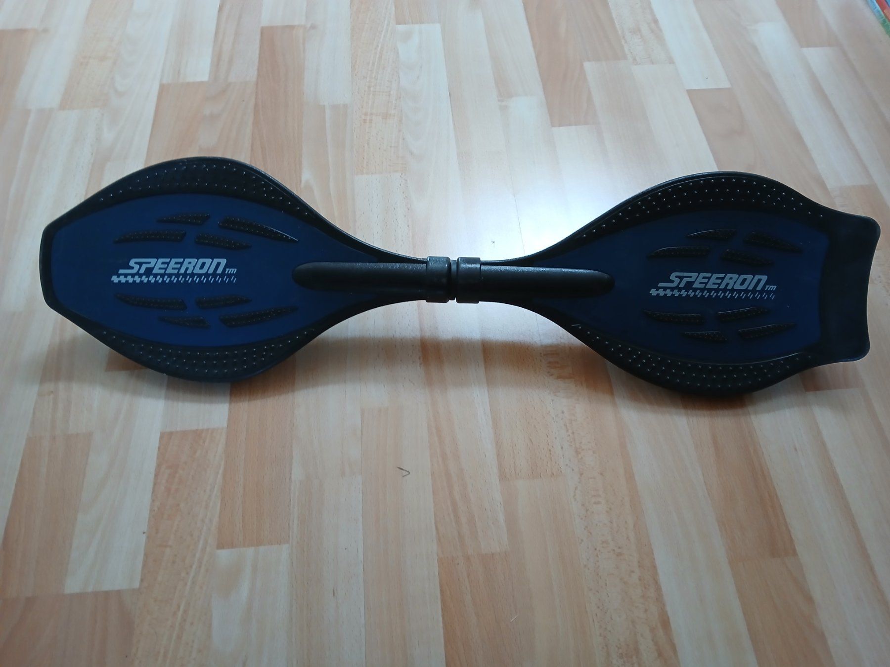 Skateboards: Waveboard – D'occasion à Bärschwil par kik_c28v