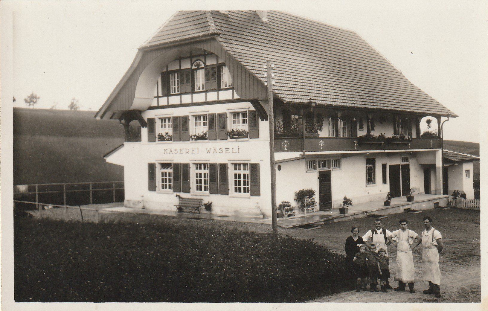 Cartoline postali: Utzigen Käserei Wäseli belebt – Usato da Rorschacherberg venduto da fratovi2