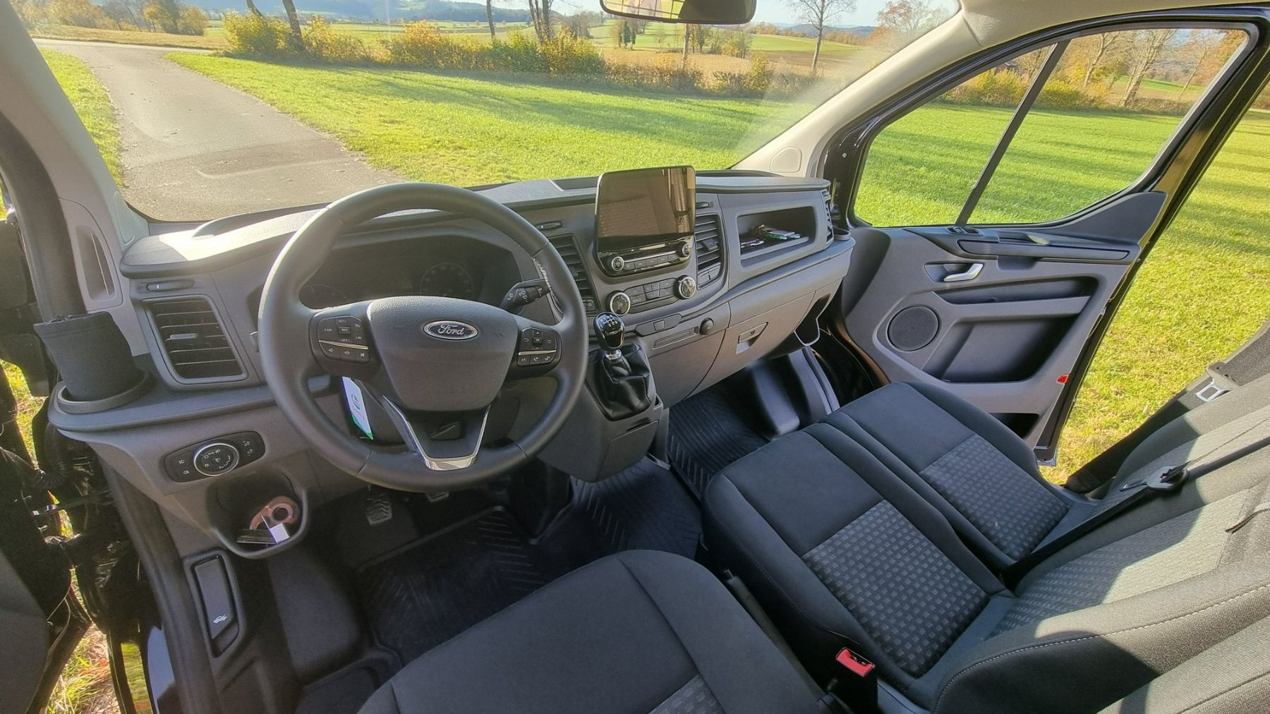 Ford Nutzfahrzeuge: Ford Transit Custom 320 L2 Trend – Gebraucht aus Wahlen von Veani 7