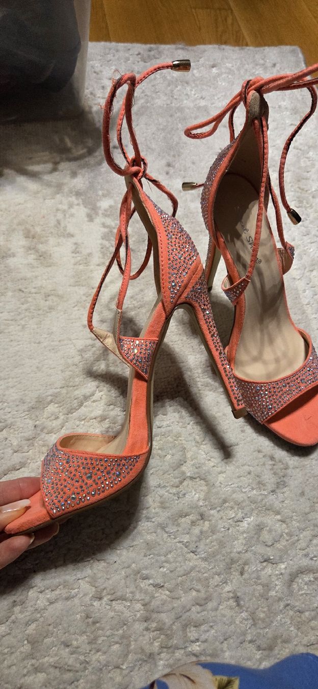 Scarpe da donna: Pumps mit Strass in Pink Grösse 37 neu – Nuovo (secondo la descrizione) da Chur venduto da ali_j9q9 2