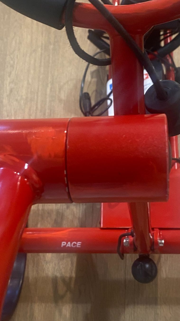 At-Hena Trolleys: at-hena Elektro Golf Trolley PACE rot – Gebraucht aus Dietikon von at-hena 4