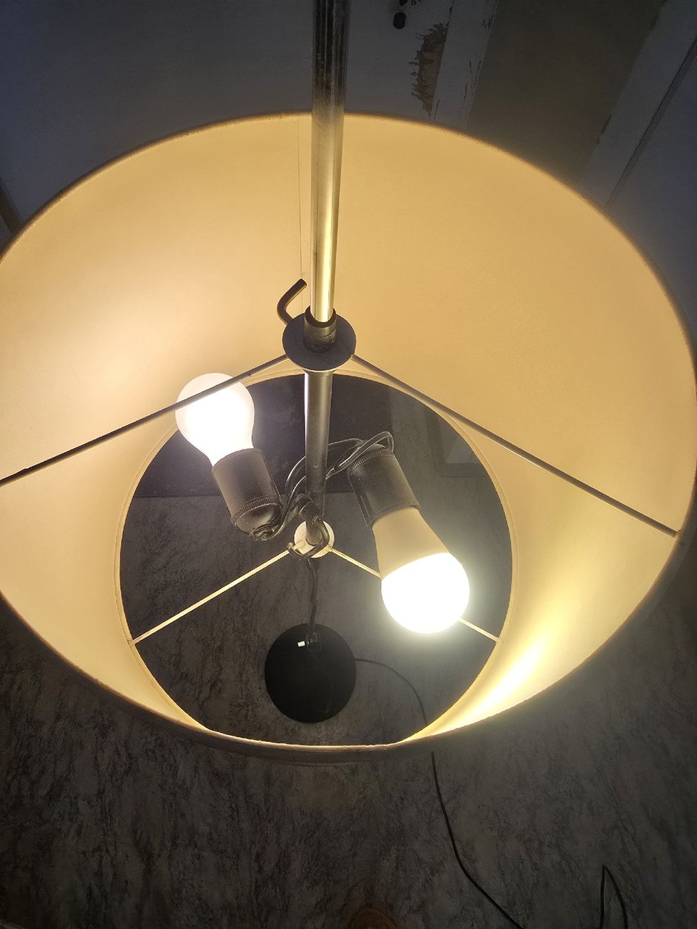 Lampen: Sehr rare Mid-Century Stehlampe – Gebraucht aus Biel/Bienne von alexriveros2 5