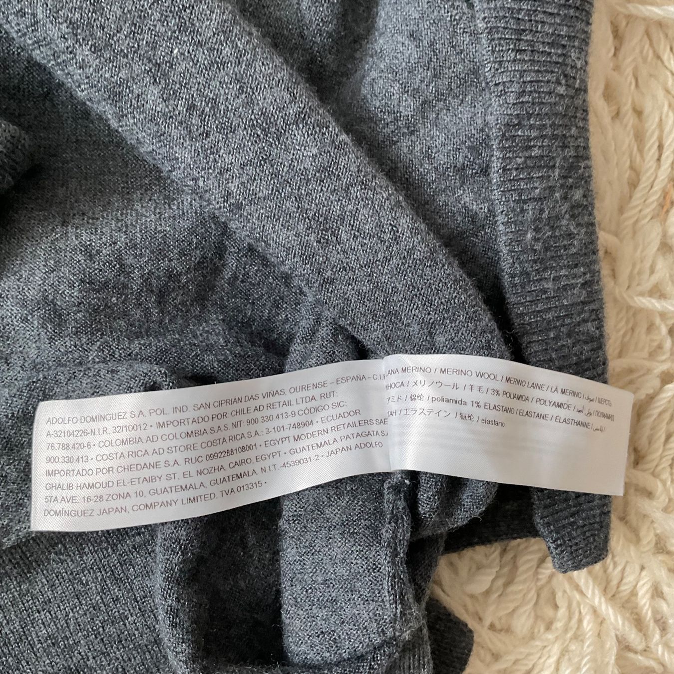 Pulls & Sweat-shirts: ADOLFO DOMINGUEZ Pullover Gr.S breit geschnitten Merino – D'occasion à Weiningen ZH par moon-55 5