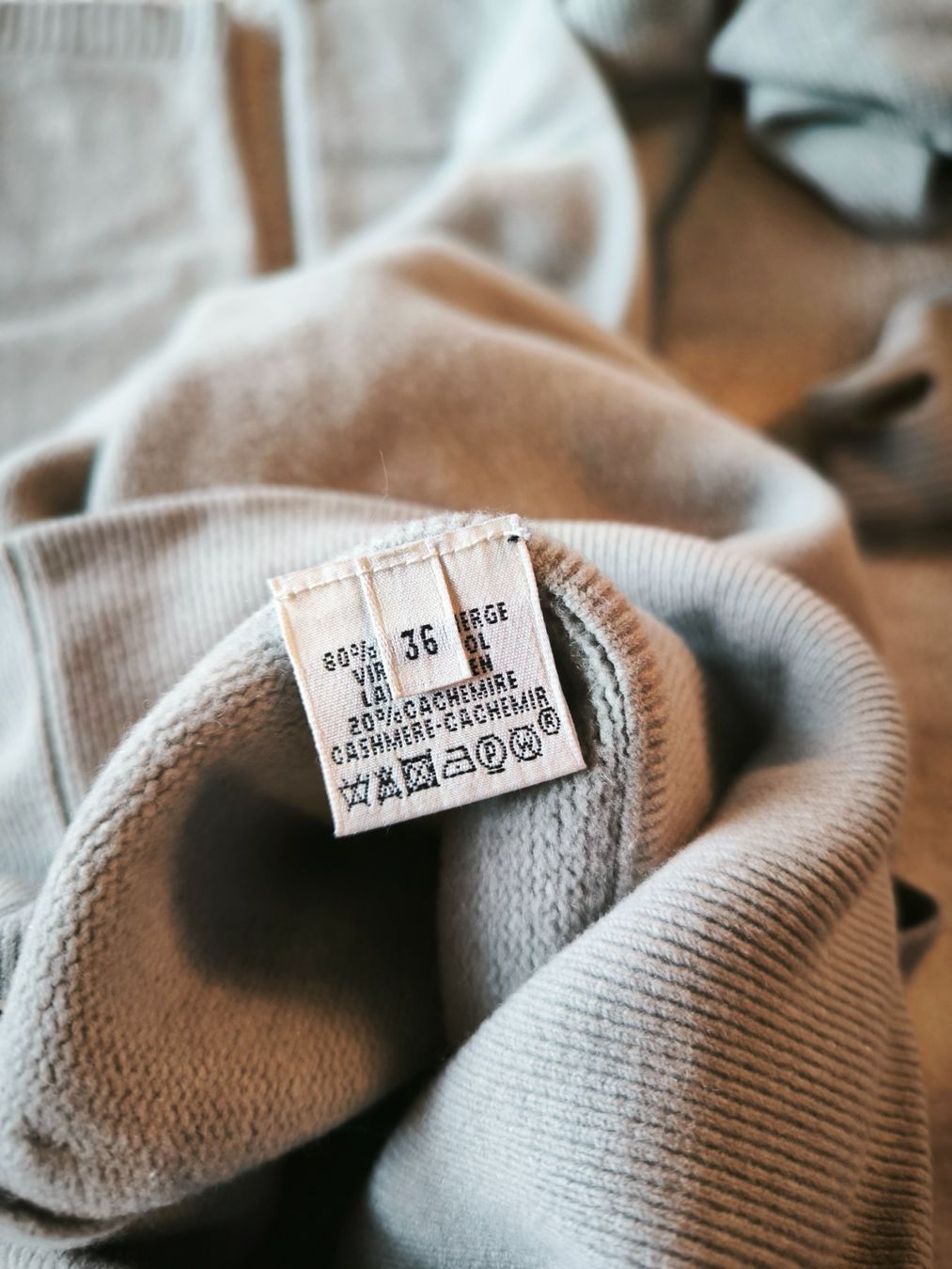Hermès Lots de vêtements: Ensemble Hermès – D'occasion à Zug par LindaManga 9