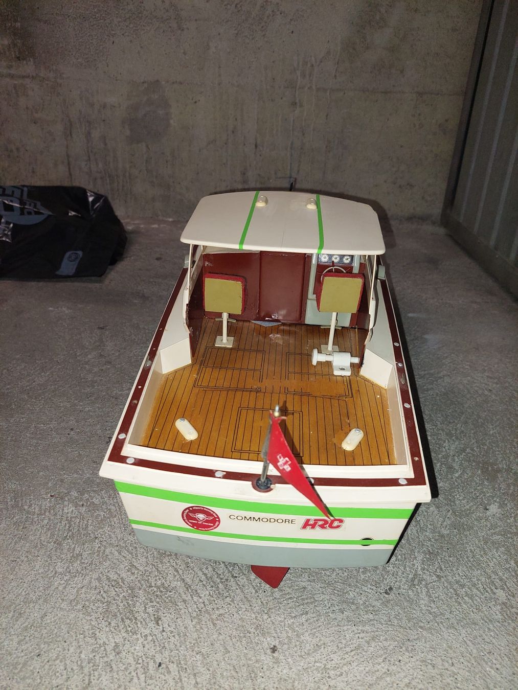 Kits de montage: groupner commodore – D'occasion à Genève par umb_mdc2