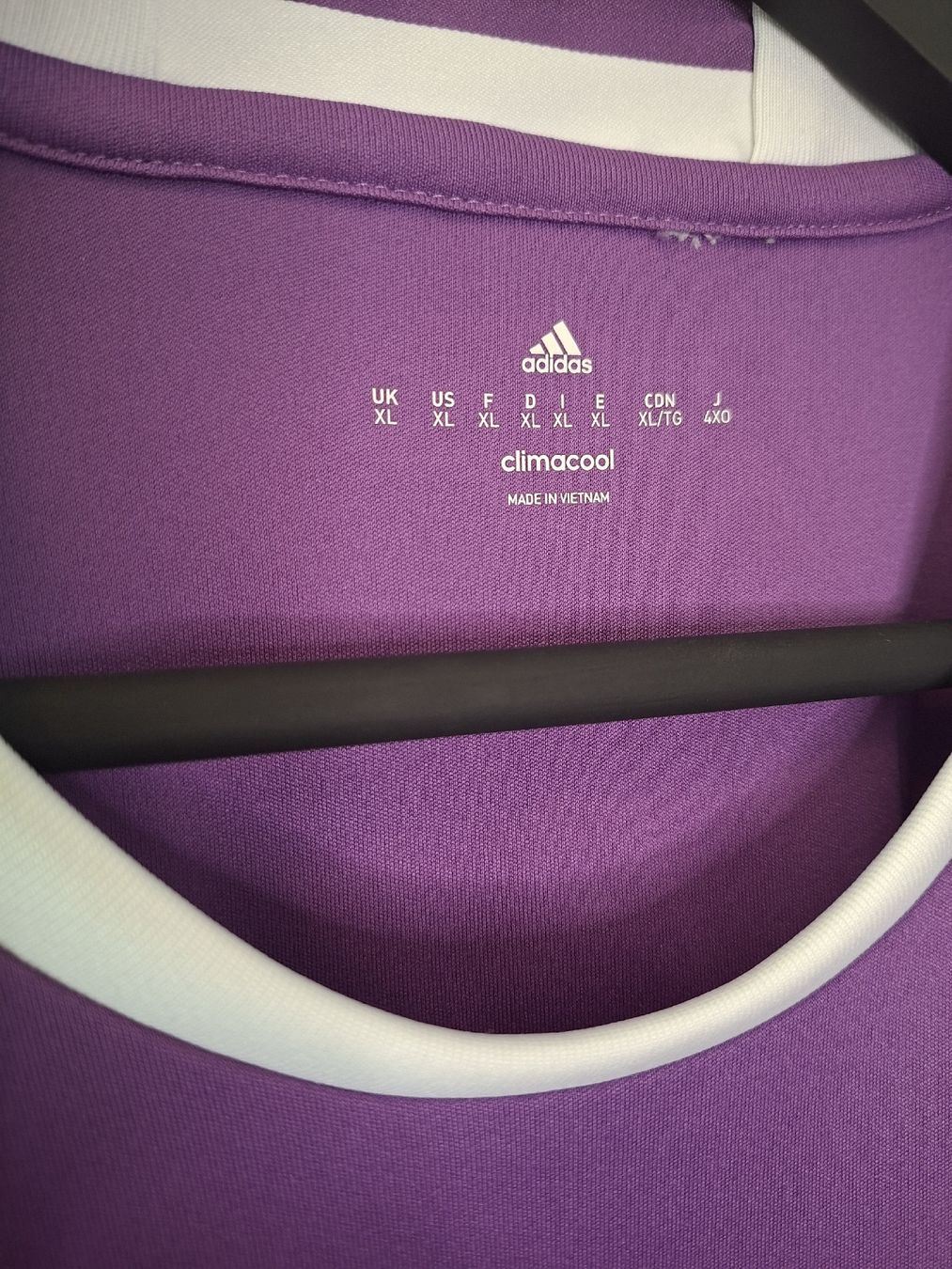 Real Madrid Canottiere & Pantaloni: RONALDO #7 Original Real Madrid 2016-17 Away Trikot – Usato da St-Léonard venduto da SwissDealsJersey 7