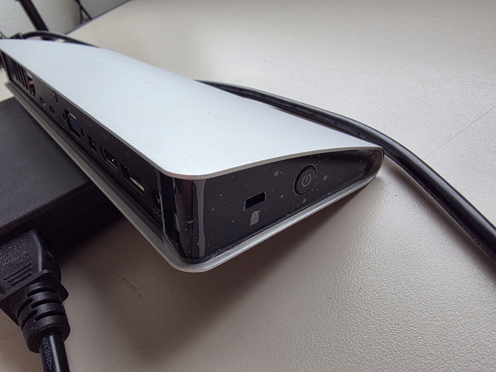 Dockingstation: IcyBox thunderbolt 3 dock station – Gebraucht aus Biberist von Volo28 2