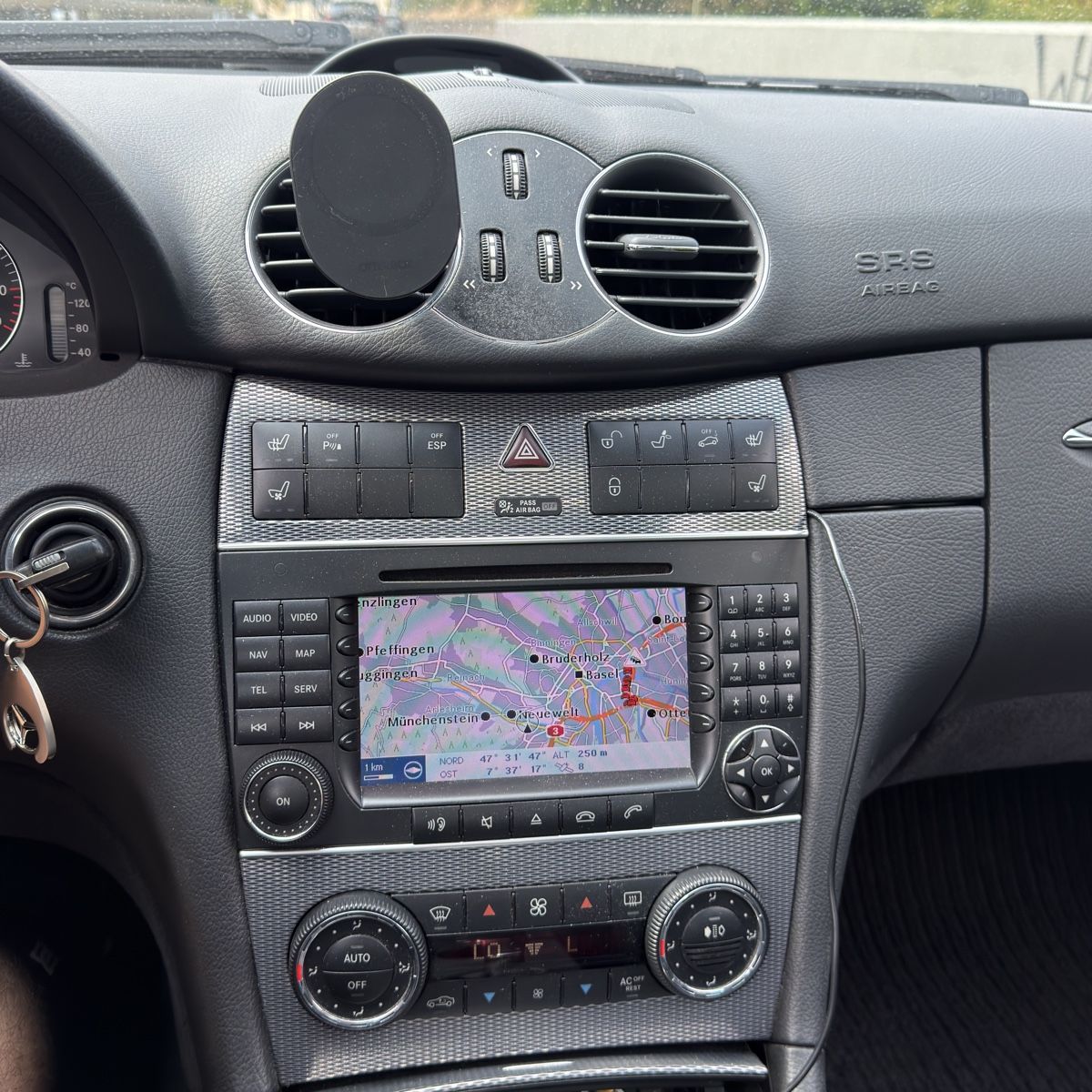 Mercedes-Benz Automobili: Mercedes-Benz CLK 320 – Usato da Biel-Benken venduto da mic_yd7n 5