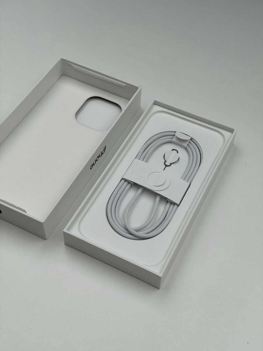 Apple Telefoni cellulari / Smartphones: iPhone 16 Pro Max – Usato da Emmenbrücke venduto da Herki2 6