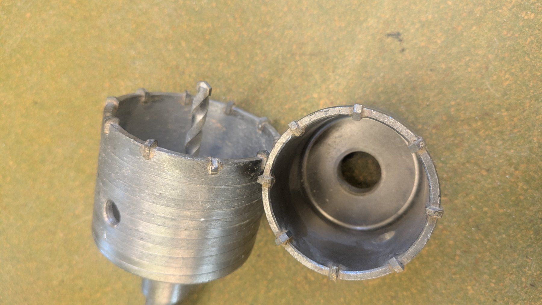 Tutti gli attrezzi: SDS max Kronenbohrer 80mm (und/oder 65mm) – Usato da Lotzwil venduto da Kape 8