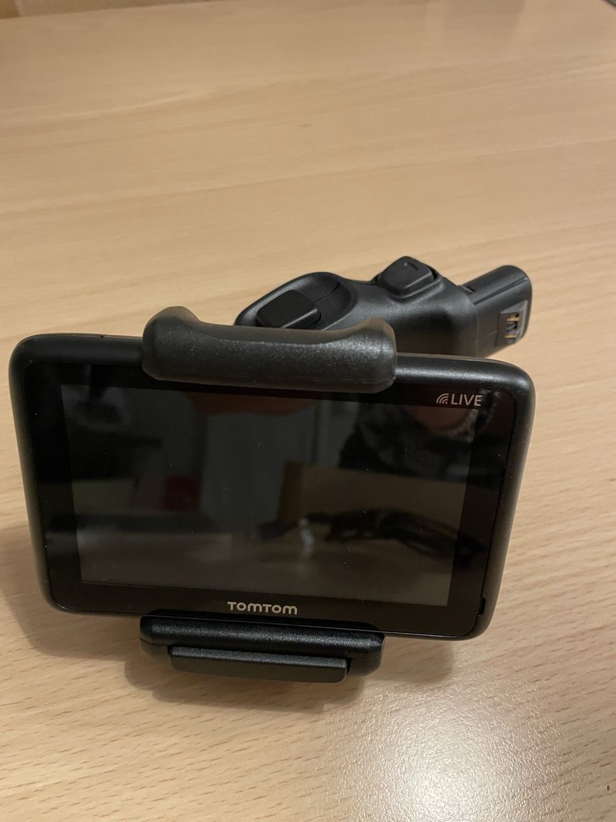 Tomtom Navigatori: TomTom 2 Blue&me Fiat – Usato da Oberembrach venduto da Maleachi0 1