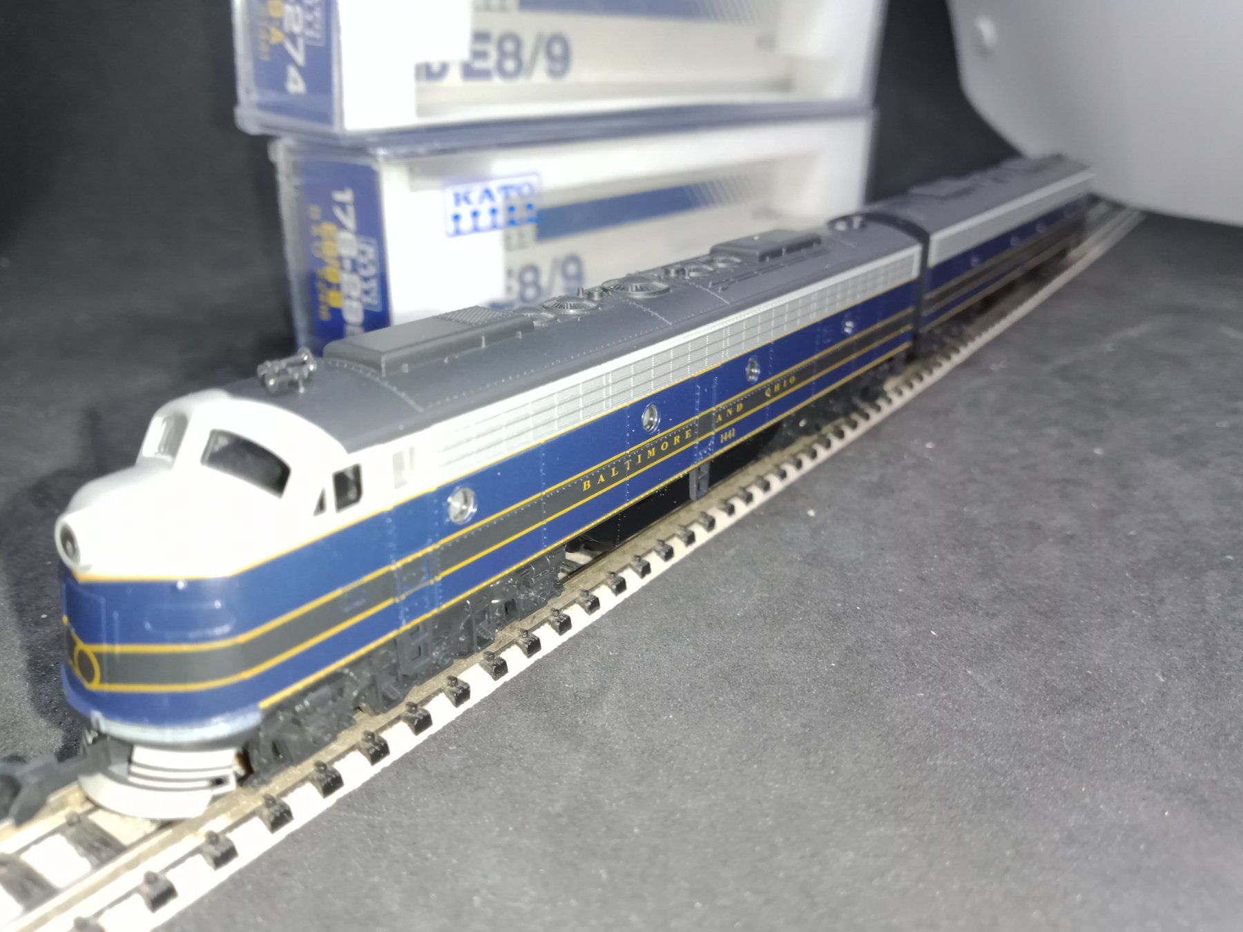 Kato Modellini di ferrovie: Spur N Kato E8/9 Baltimore and Ohio – Usato da Bätterkinden venduto da hobbycha