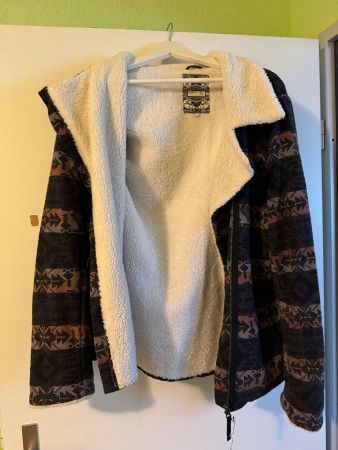 Winterjacke Ripcurl Gr. M Teddyfell
