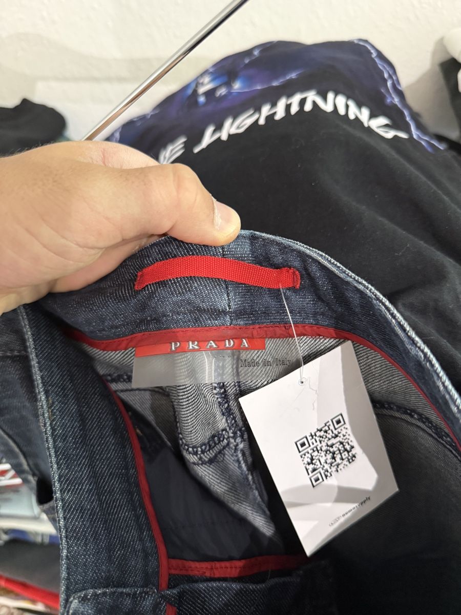 Prada Jeans: 90’s Vintage Prada Jeans Size 40 – Usato da Lausanne venduto da user1020rnt 6
