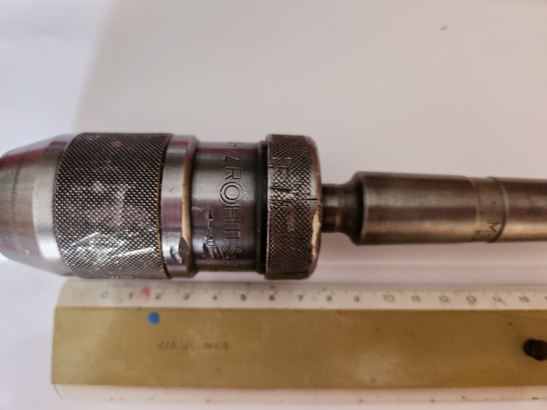 Tutti gli attrezzi: BOHRFUTTER RÖHM , 1 bis 13 mm, Morsekonus 3 – Usato da Romanshorn venduto da Legere8 2