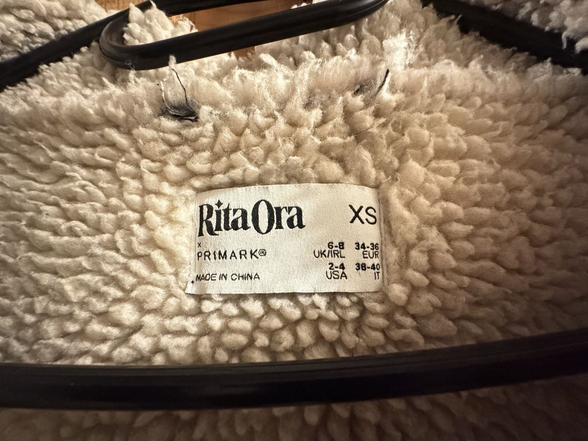Primark Jacken: Rita Ora X Primark Winterjacke – Gebraucht aus Niederurnen von sel_z2wg 4