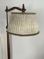 Tischlampe,vintage,Tischli mit Lampe