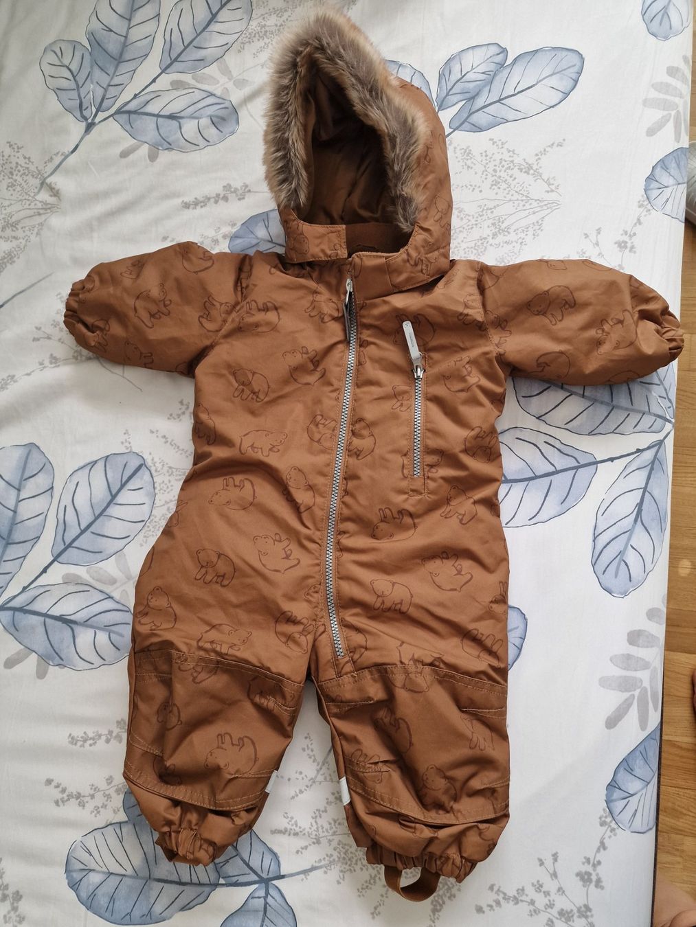 Anzüge: Süßer, warmer Schneeanzug - Grösse 68 – Gebraucht aus Zug von DanielHirsbrunner 1