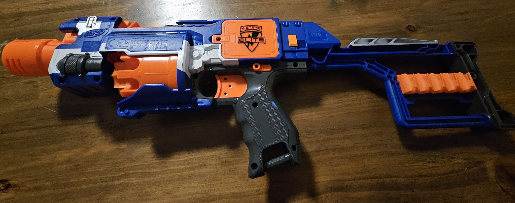 Nerf Giocattoli: Nerf N-Strike Elite Stockade - Excellent état ! – Usato da Delémont venduto da bor_glm7