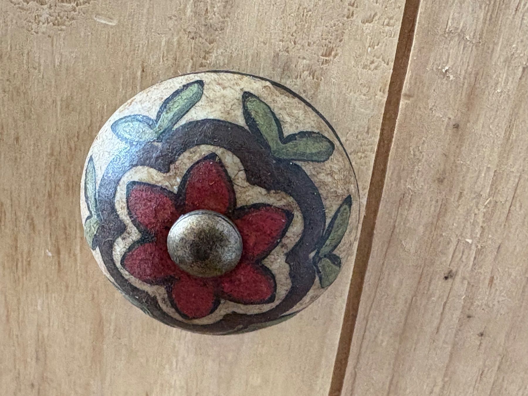 Alle Dekorationen: Vintage Möbelknopf, Keramik, beige mit  Blumenmuster – Neu (gemäss Beschreibung) aus Wetzikon ZH von Boldeagle01